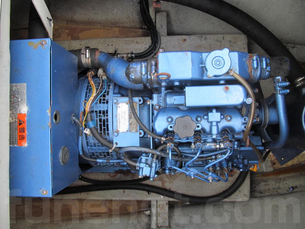 イスズマリン補機発電機7.5キロ