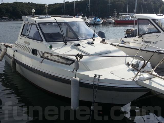 ヤマハFR 25 船外機200馬力