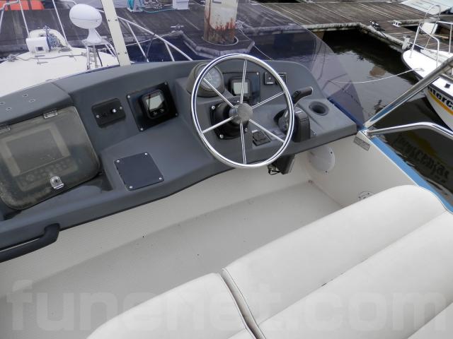 ヤマハ PC27 船外機仕様 250馬力 価格応談 | 船ネット