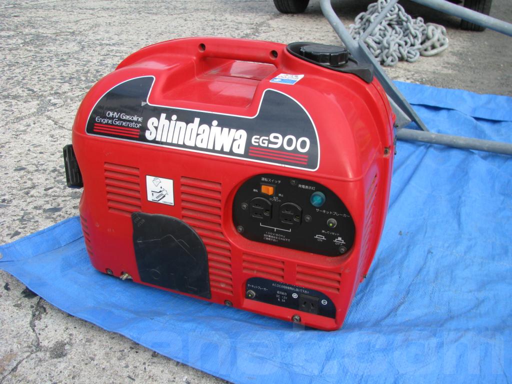 shindaiwa EG900 エンジン発電機 赤 shindaiwa EG900 エンジン発電機 赤