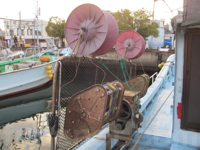 船舶用網巻き上げ機 巻き上げ機 立て網？ イカ釣り？