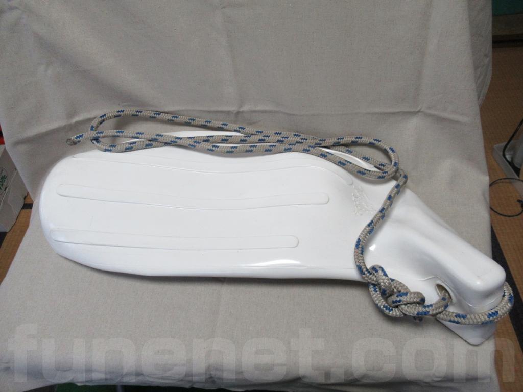 26-582 ボートフェンダー 全長約60cm 和船、プレジャー