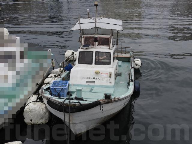 小型漁船