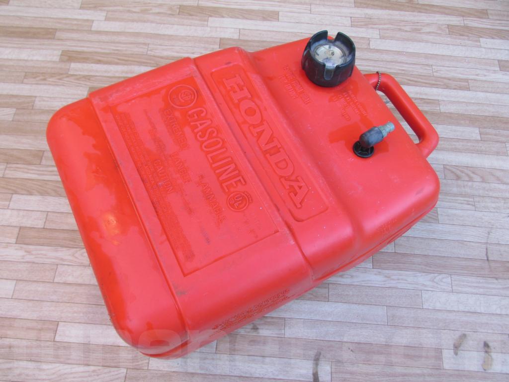 ホンダ　純正　船外機　２５Ｌ　タンク　ポリタンク　ＪＣＩ　スズキ　ヤマハ ホンダ 純正 船外機用 燃料タンク 25L | 船ネット