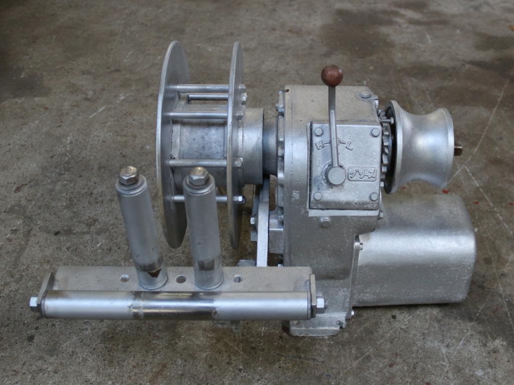 中央精機 AMS-30B オートマイクロ ステッピングモータ仕様