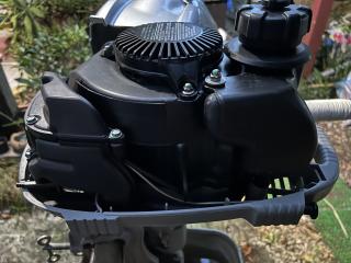 ホンダ - ホンダ 4ストローク 2馬力船外機 中古 ホンダ (ホンダ) 4ストローク船外機 2馬力 限定カラー BF2DH
