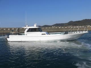 動画あり175馬力ヤマハスピード40ノット船　船体　ボート　船外機 動画あり175馬力ヤマハスピード40ノット船 船体 ボート 船外機